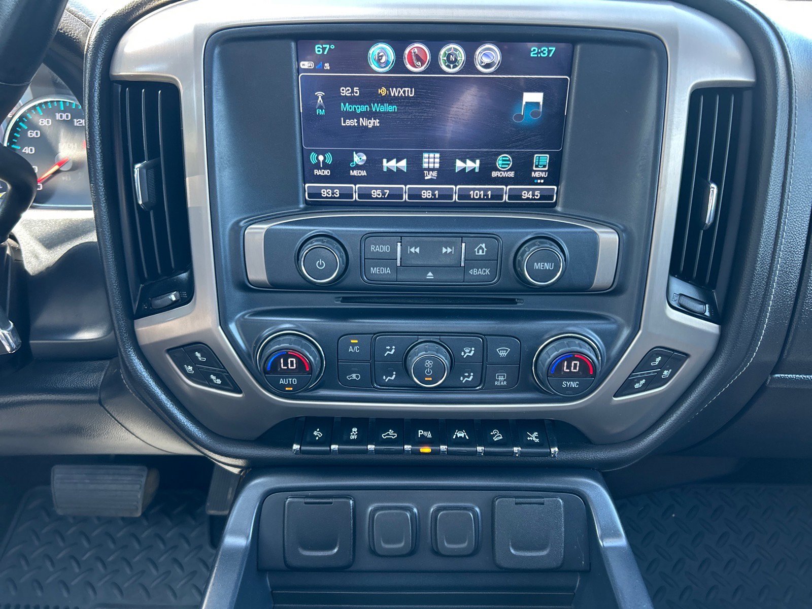 Used 2018 GMC Sierra 1500 Denali w/ Denali Ultimate Package AWD/4WD image 26