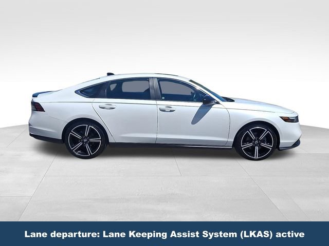 Used 2024 Honda Accord Sport image 9