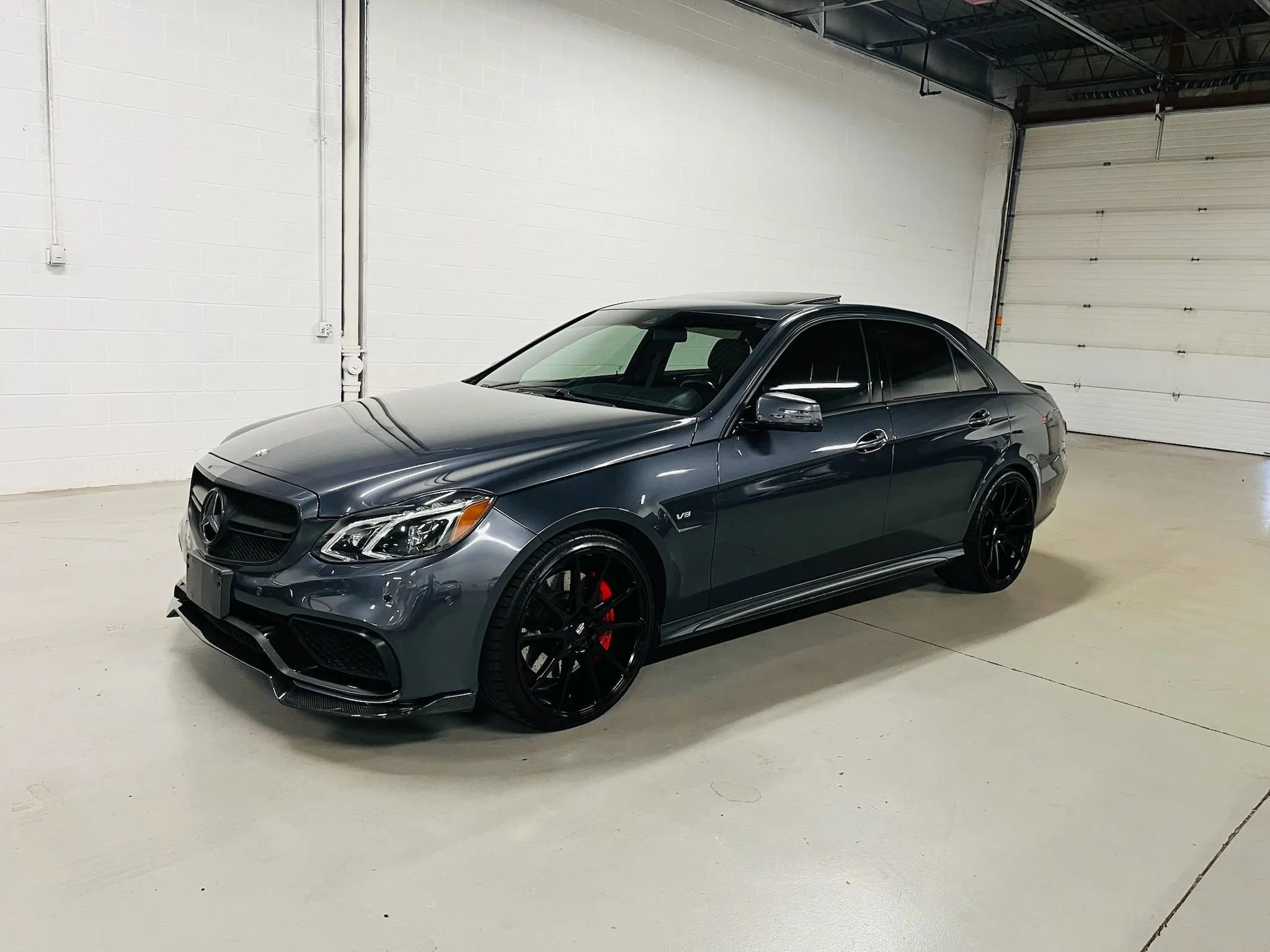 Used 2015 Mercedes-Benz E 63 AMG S-Model image 2