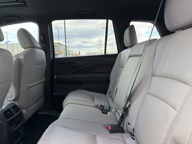 Used 2022 Honda Passport EX-L image 19