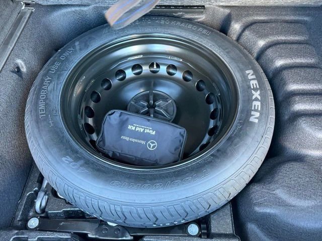 Used 2024 Mercedes-Benz GLE 580 4MATIC image 43