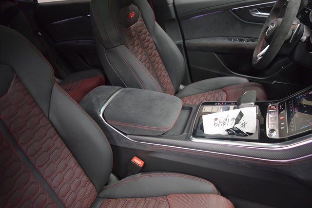 New 2026 Audi RS Q8 performance image 7