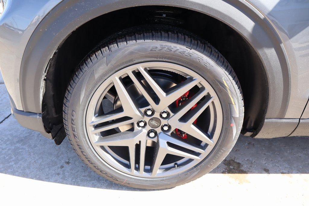 New 2026 Ford Explorer ST-Line w/ ST-Line Street Pack RWD image 20