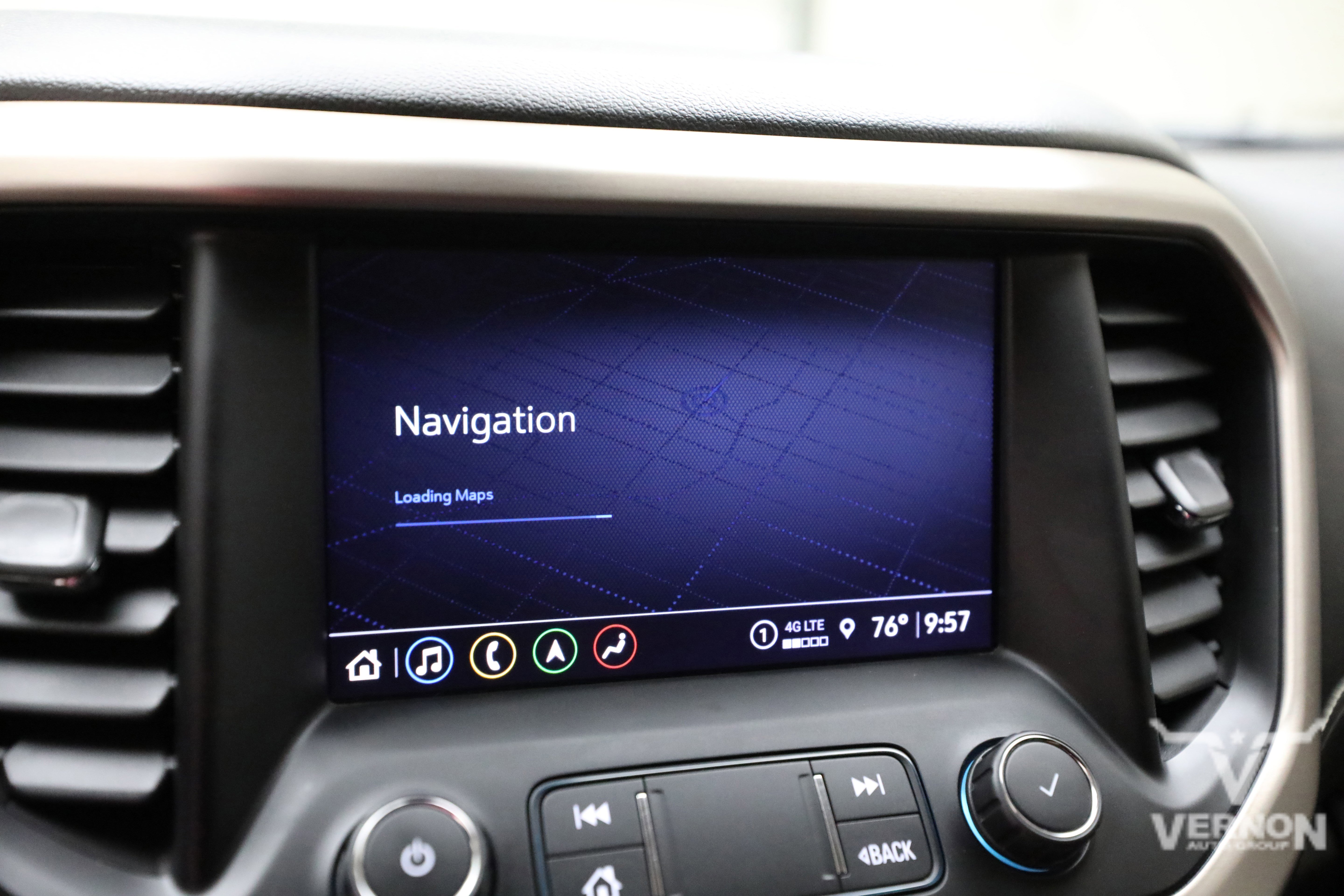 Used 2022 GMC Acadia Denali w/ Denali Ultimate Package image 29