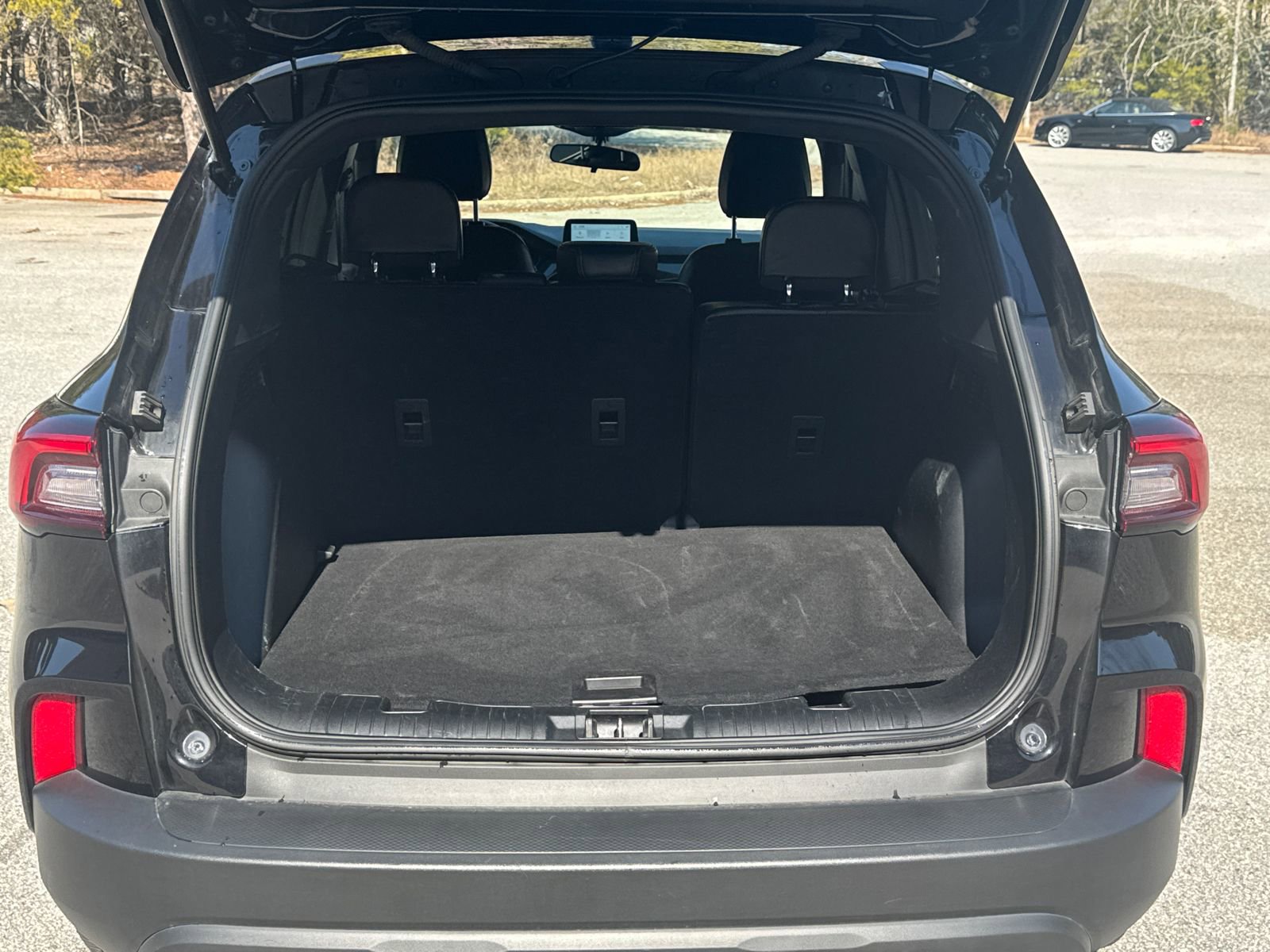 Used 2025 Ford Escape ST-Line FWD image 18