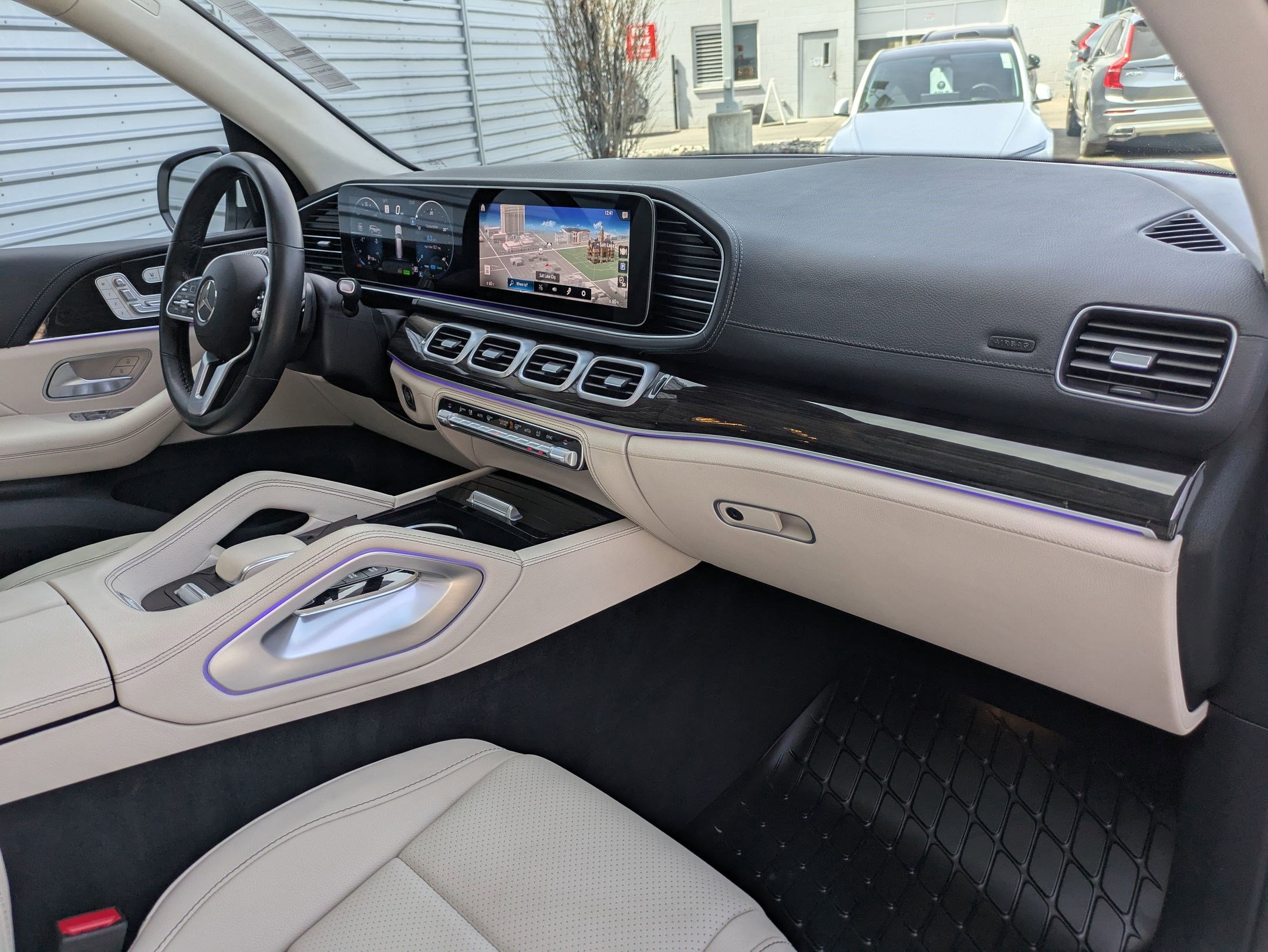 Used 2023 Mercedes-Benz GLS 450 4MATIC image 32