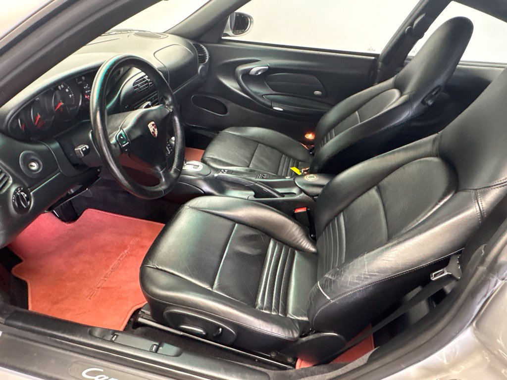 Used 2001 Porsche 911 Carrera RWD image 5