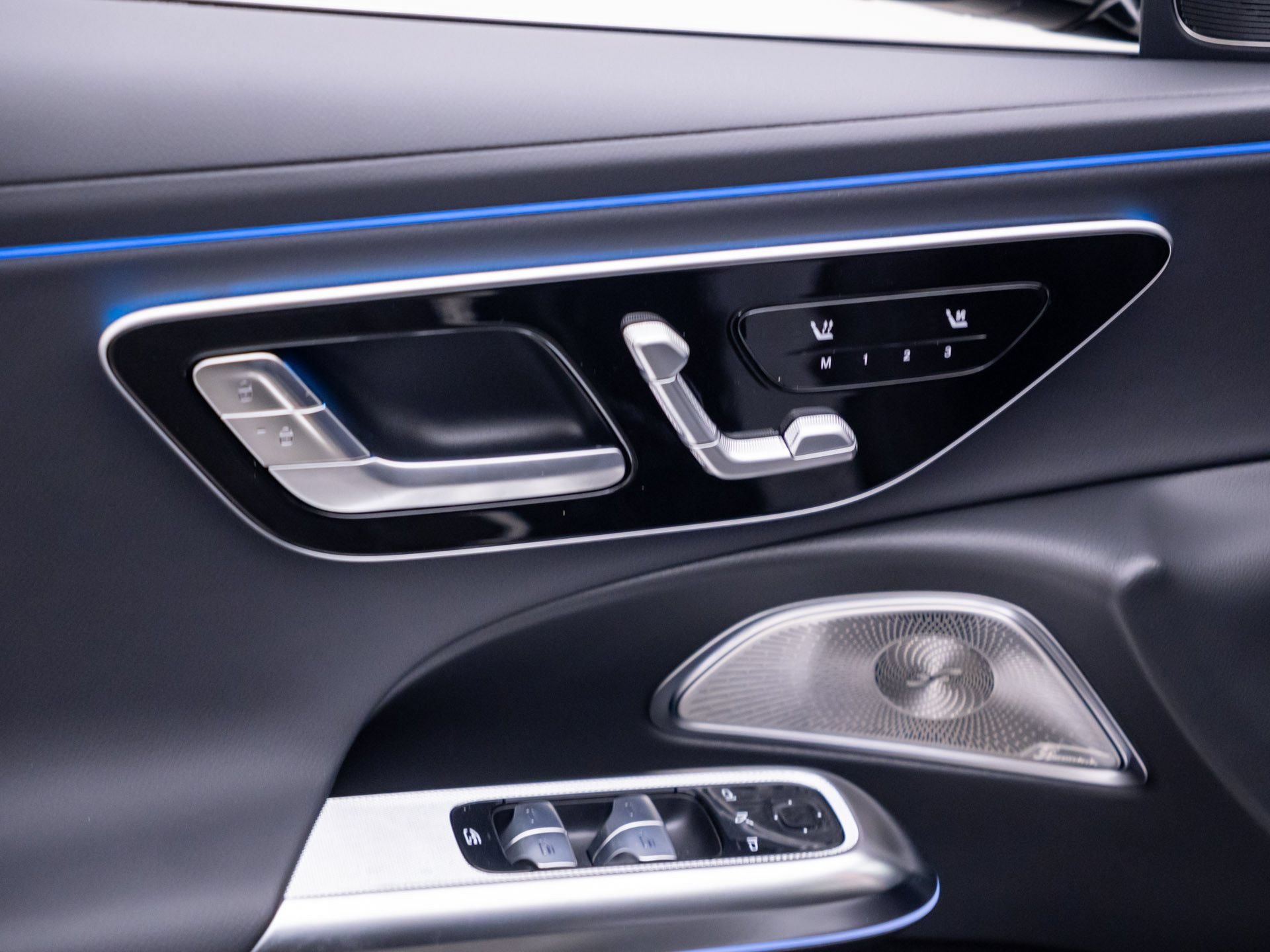 New 2027 Mercedes-Benz E 450 4MATIC Sedan image 15