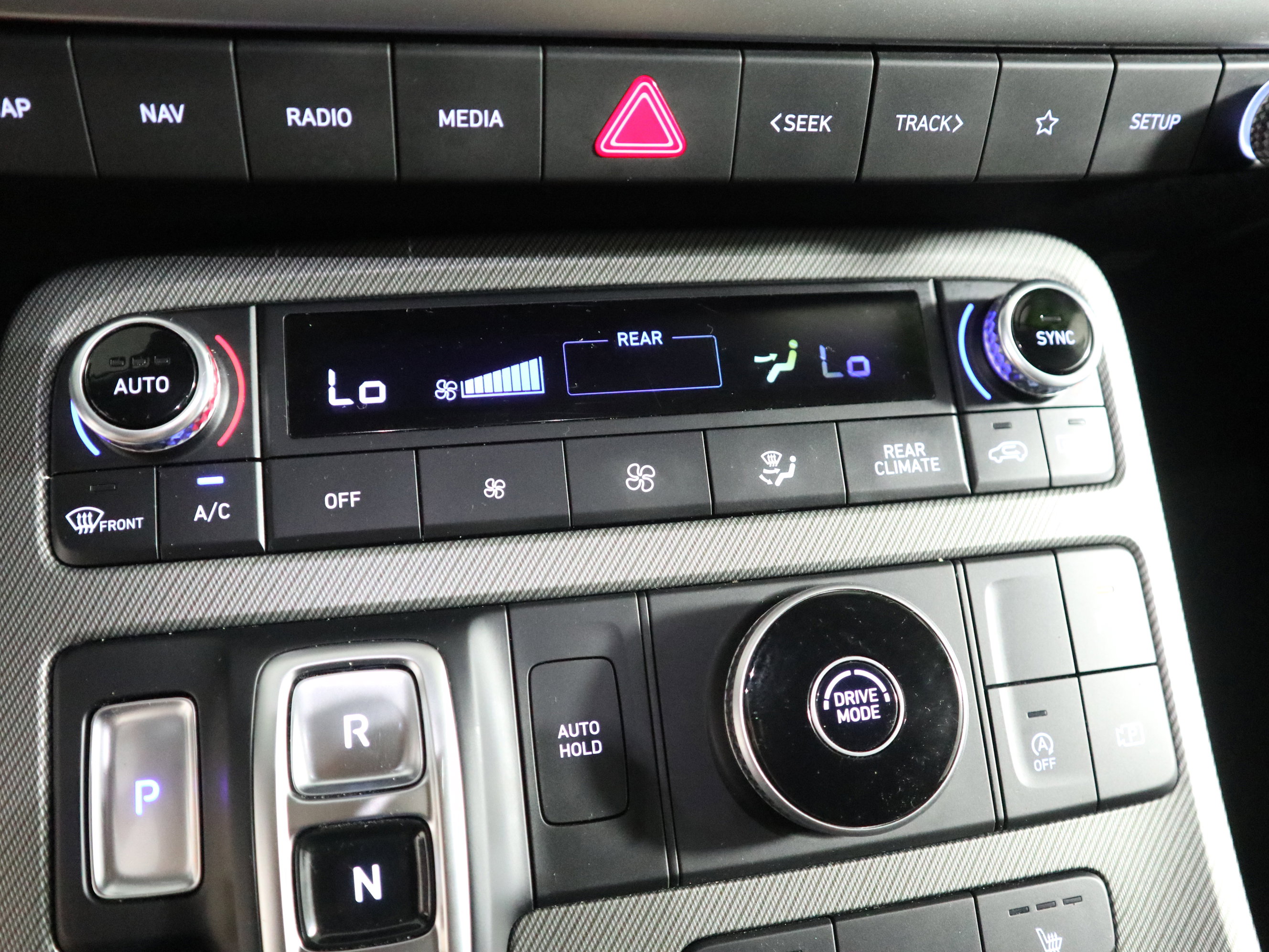 Used 2024 Hyundai Palisade SEL image 35