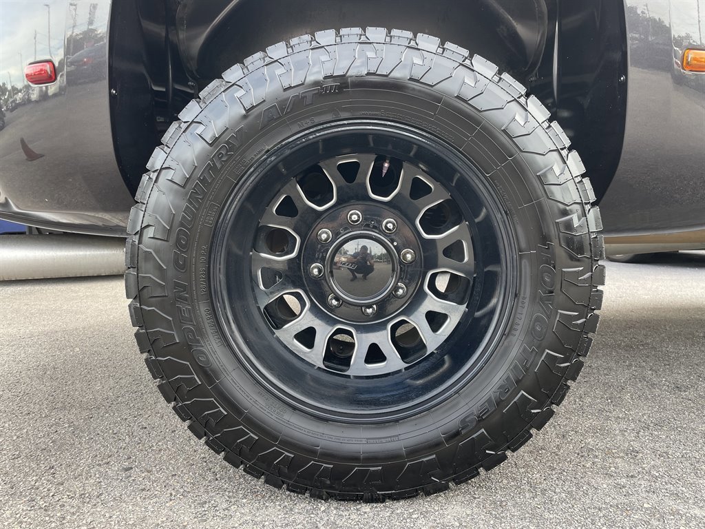 Used 2015 GMC Sierra 3500 Denali w/ Duramax Plus Package image 38