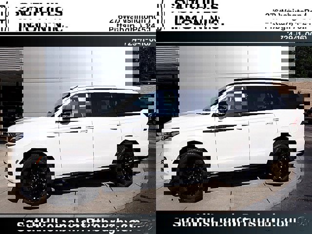New 2025 Lincoln Navigator Reserve w/ Jet Appearance Package