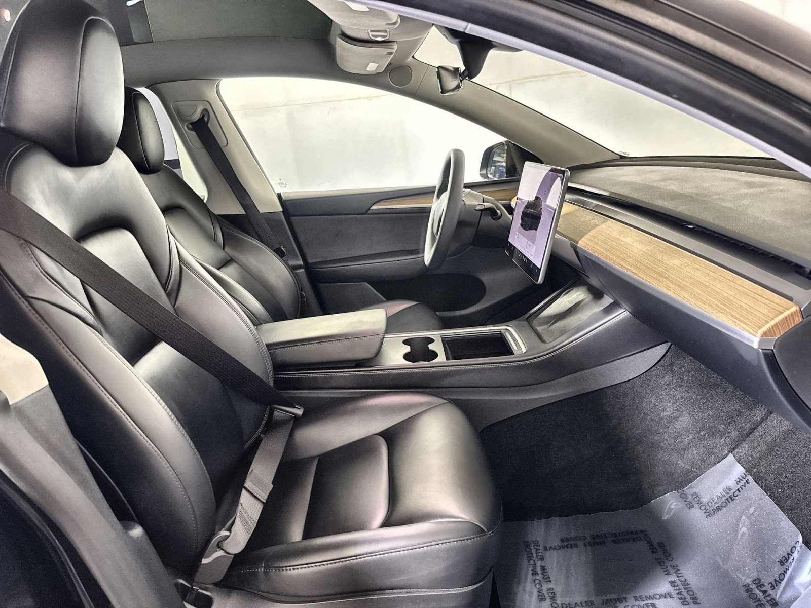 Used 2024 Tesla Model Y Long Range image 28