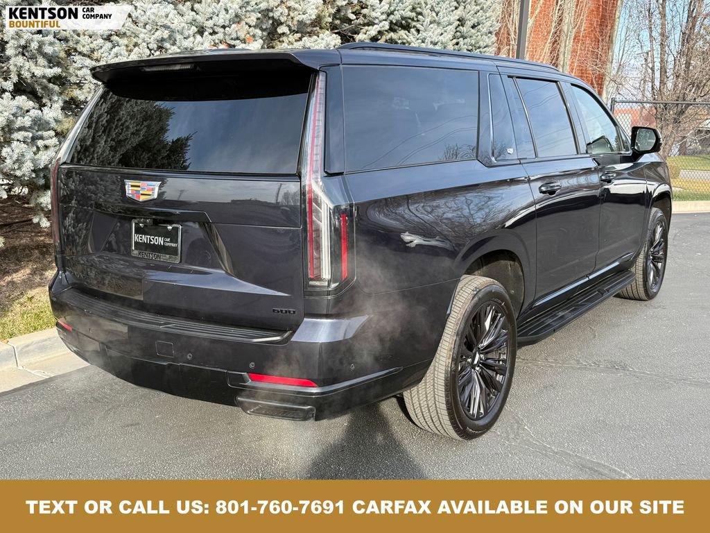 Used 2025 Cadillac Escalade ESV Sport w/ LPO, ONYX Package image 8