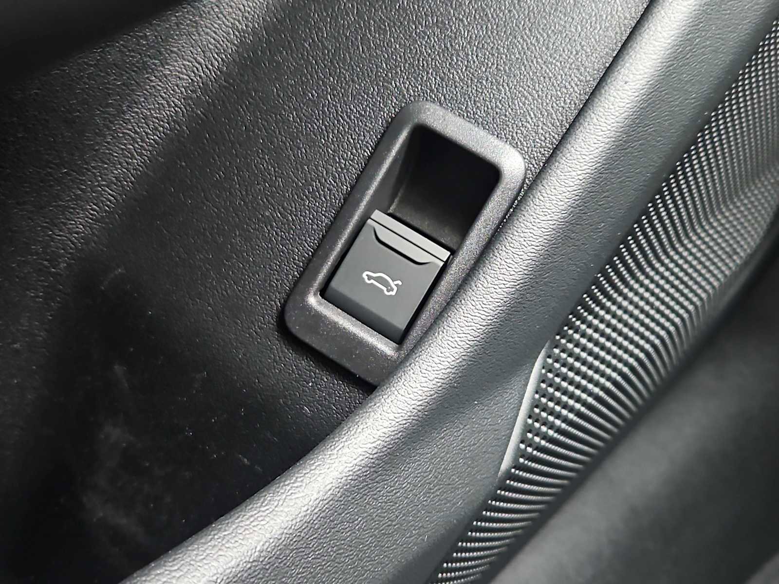 New 2026 Audi A6 Premium Plus AWD/4WD image 22