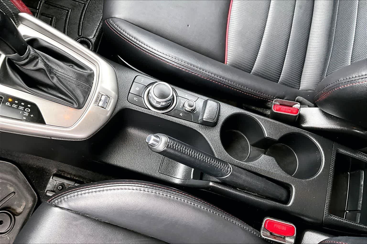 Used 2018 MAZDA CX-3 Touring AWD/4WD image 17