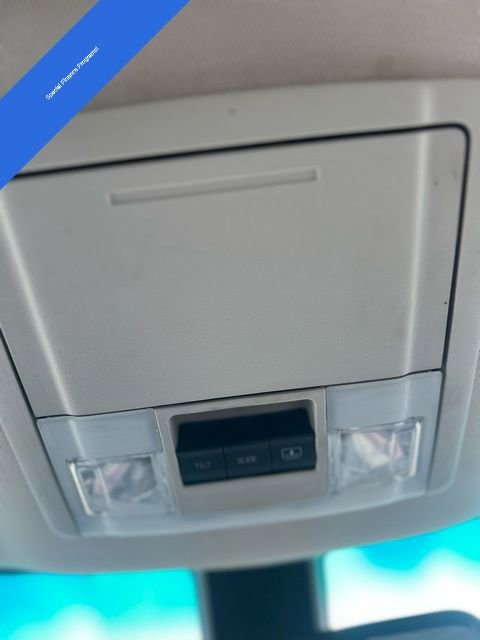 Used 2016 Ford Explorer Platinum image 21