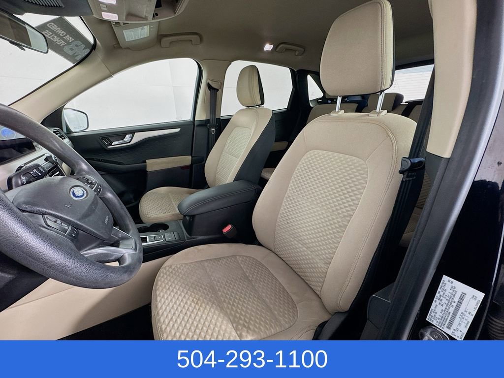 Used 2020 Ford Escape SE image 20
