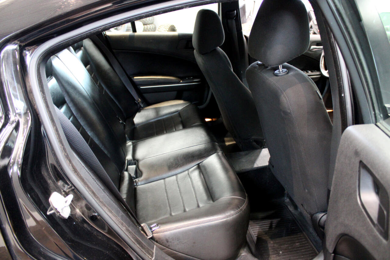 Used 2019 Dodge Charger Police w/ Fleet Safety Group image 17