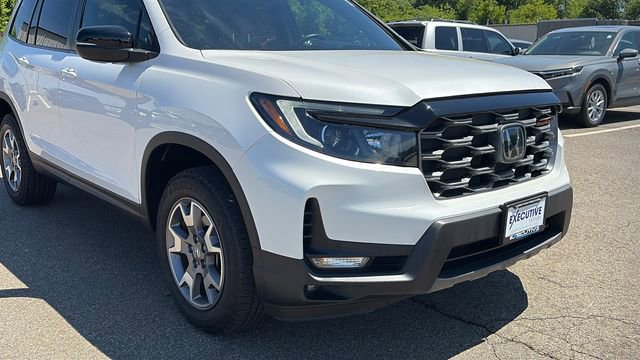Used 2023 Honda Passport TrailSport image 8