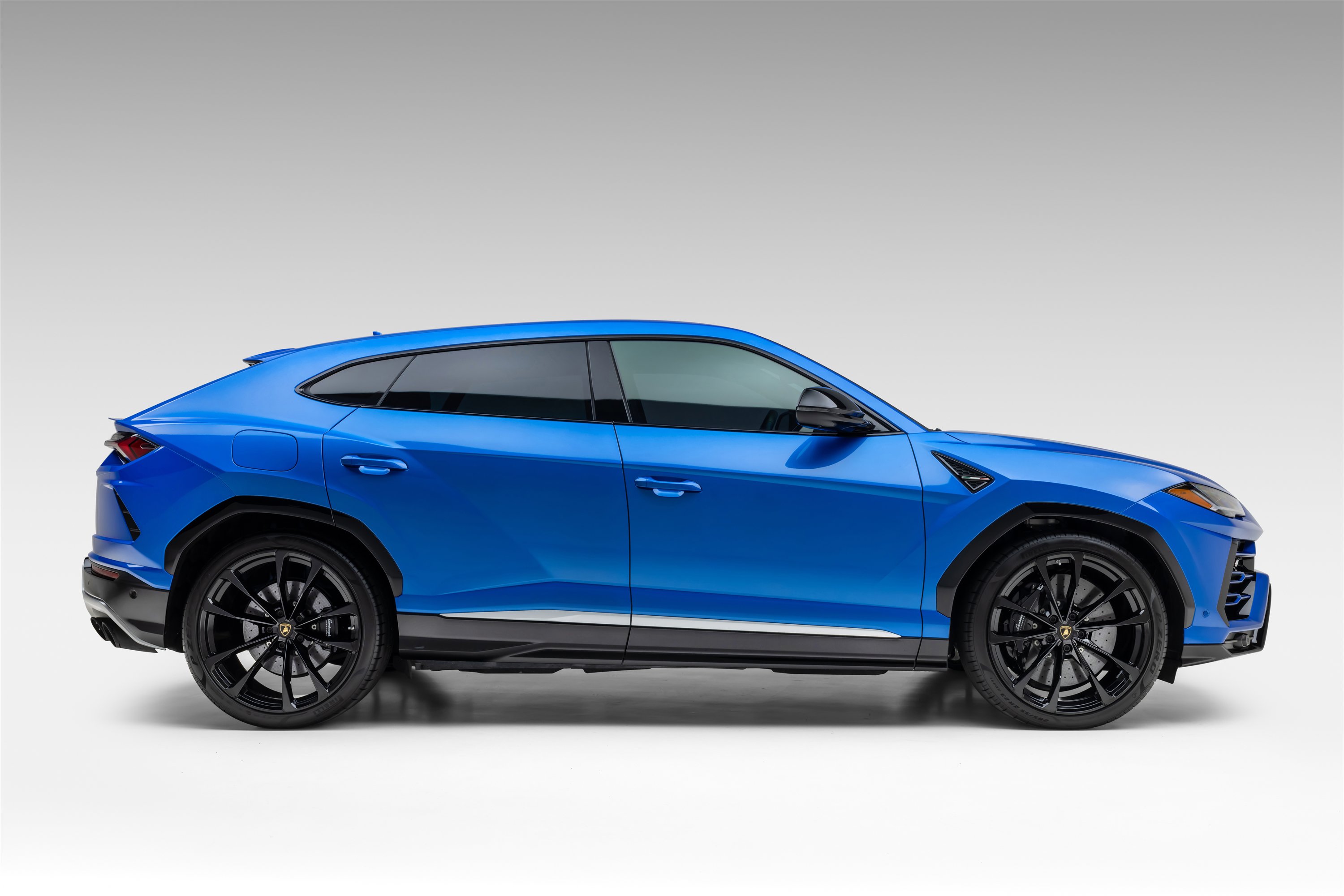 Used 2019 Lamborghini Urus image 9