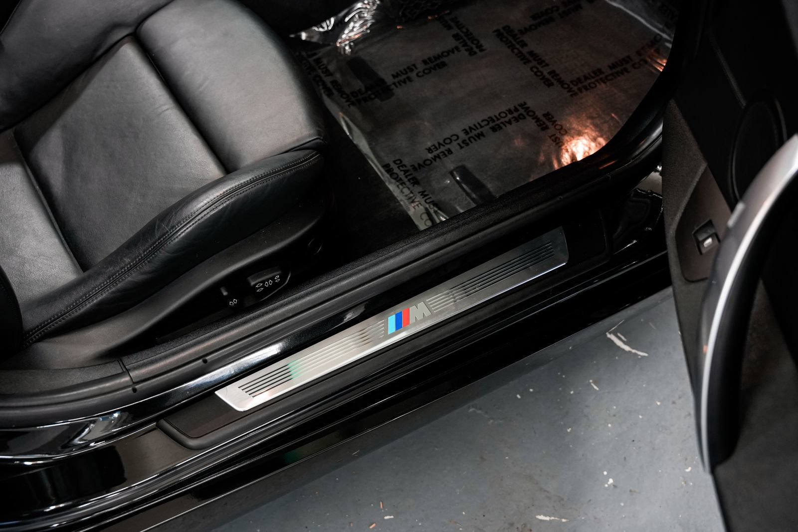 Used 2007 BMW M Roadster RWD image 22