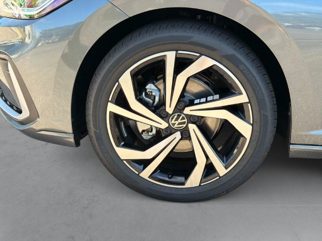 New 2027 Volkswagen Jetta SEL FWD image 11