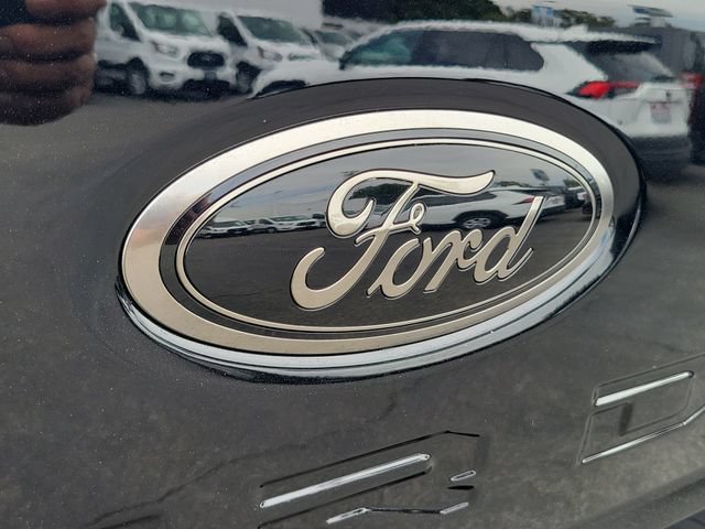 New 2026 Ford F250 XLT w/ XLT Premium Package AWD/4WD image 12