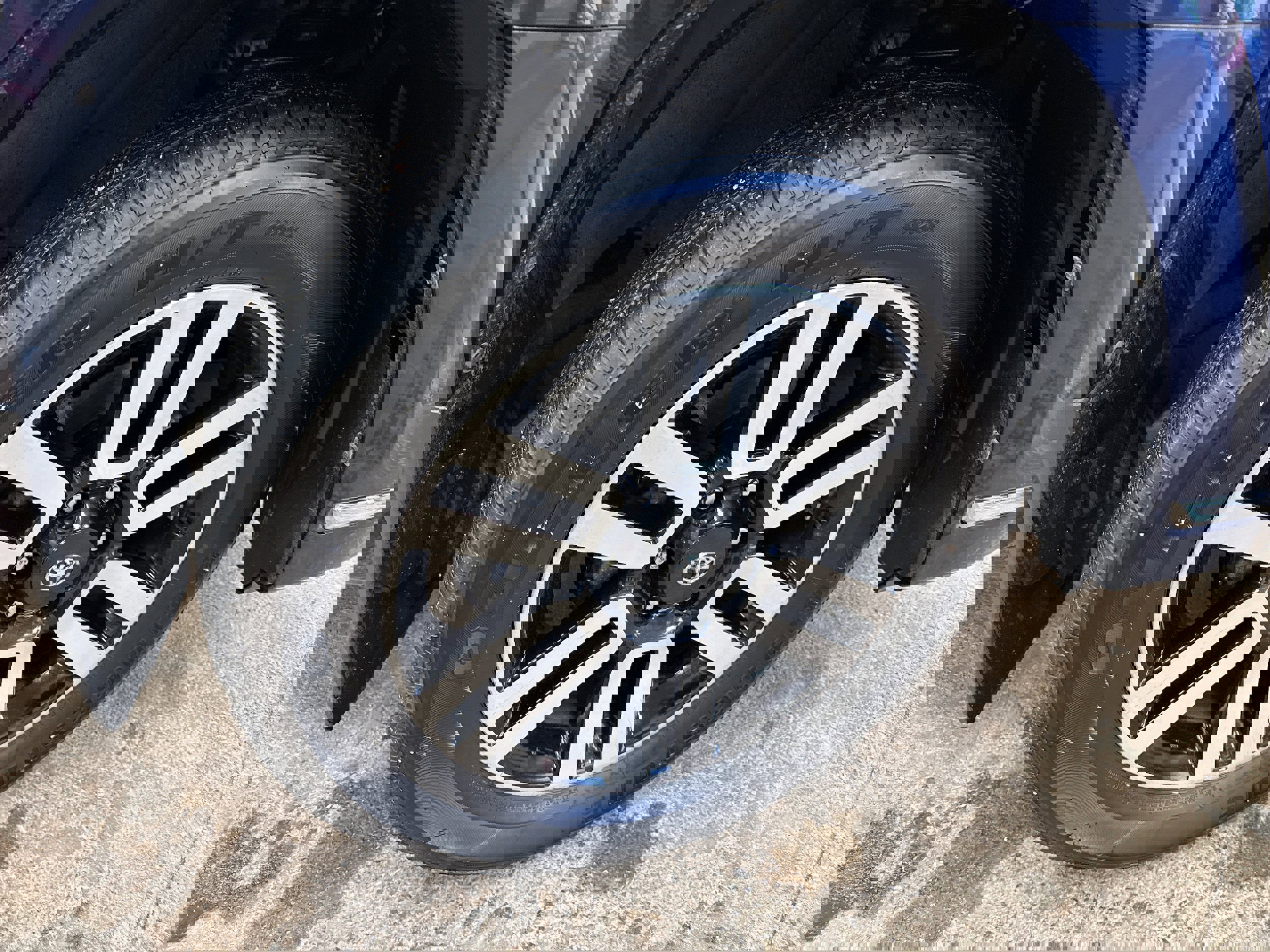 Used 2022 Toyota 4Runner Limited image 15