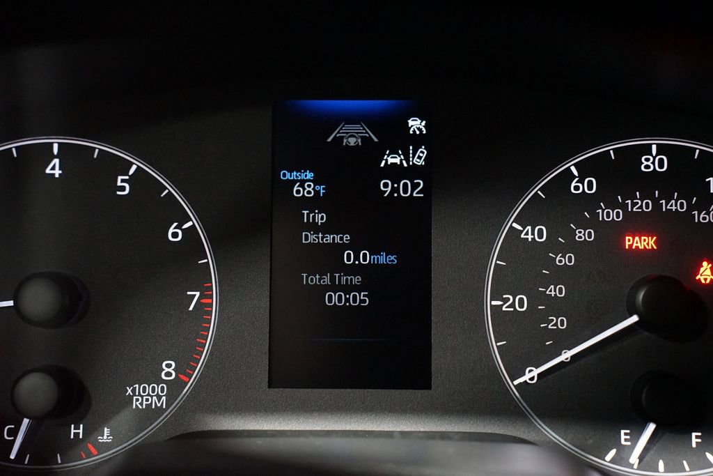 Certified 2023 Toyota Corolla Cross LE FWD image 16