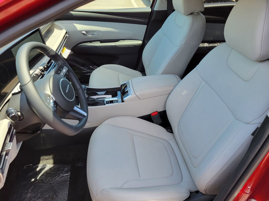 Certified 2025 Hyundai Tucson SEL image 9