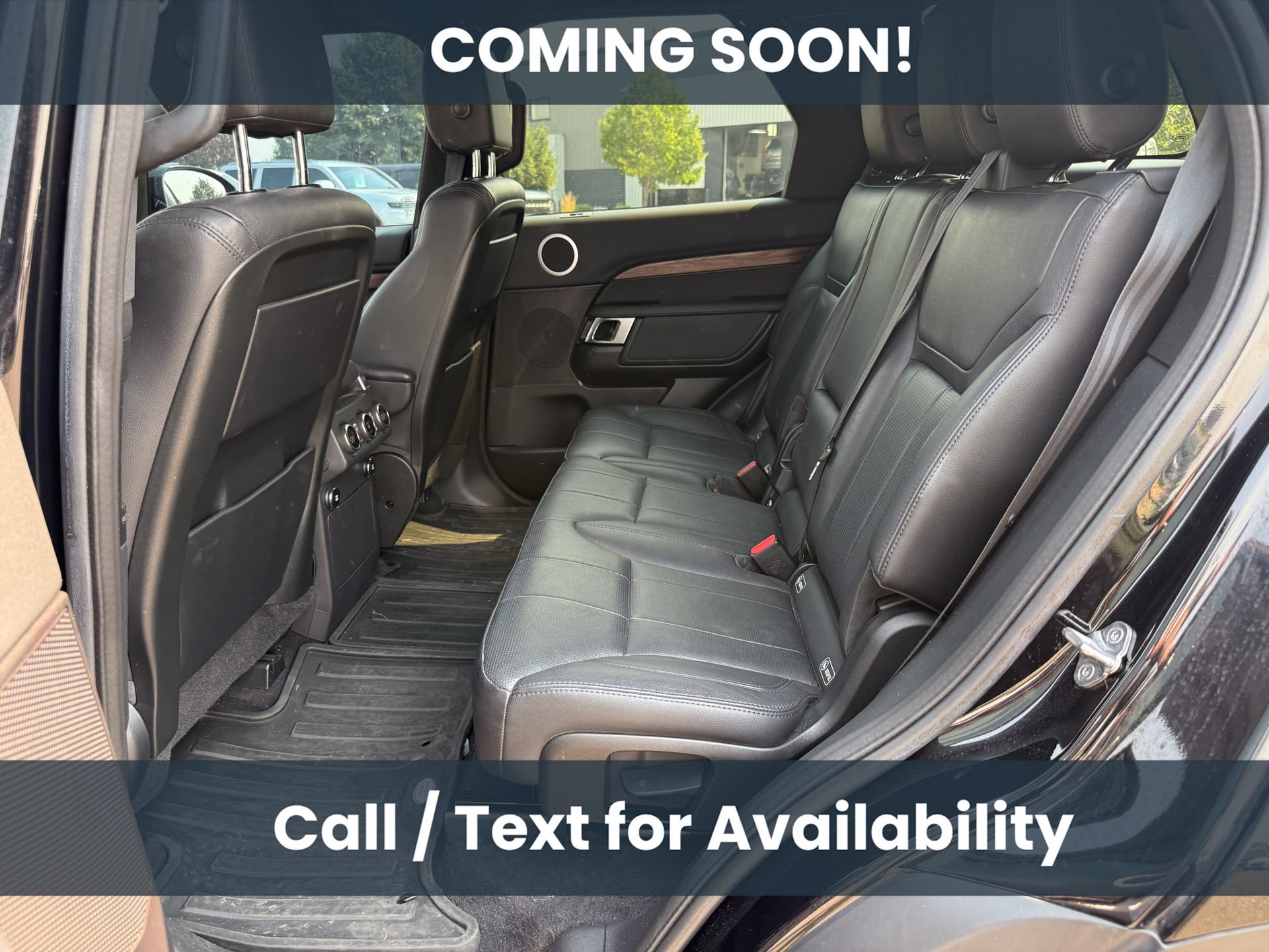 Used 2018 Land Rover Discovery HSE AWD/4WD image 9