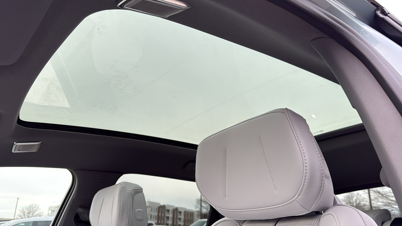 New 2026 Cadillac Optiq Sport 2 image 27