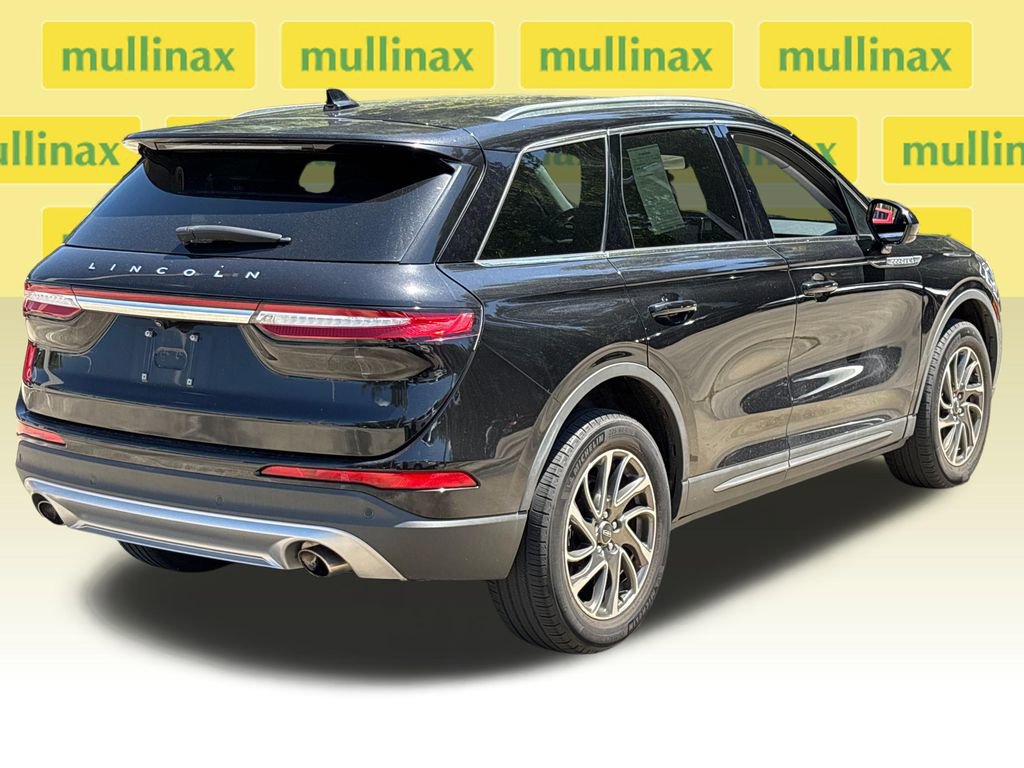 Used 2020 Lincoln Corsair AWD w/ Equipment Group 101A image 4