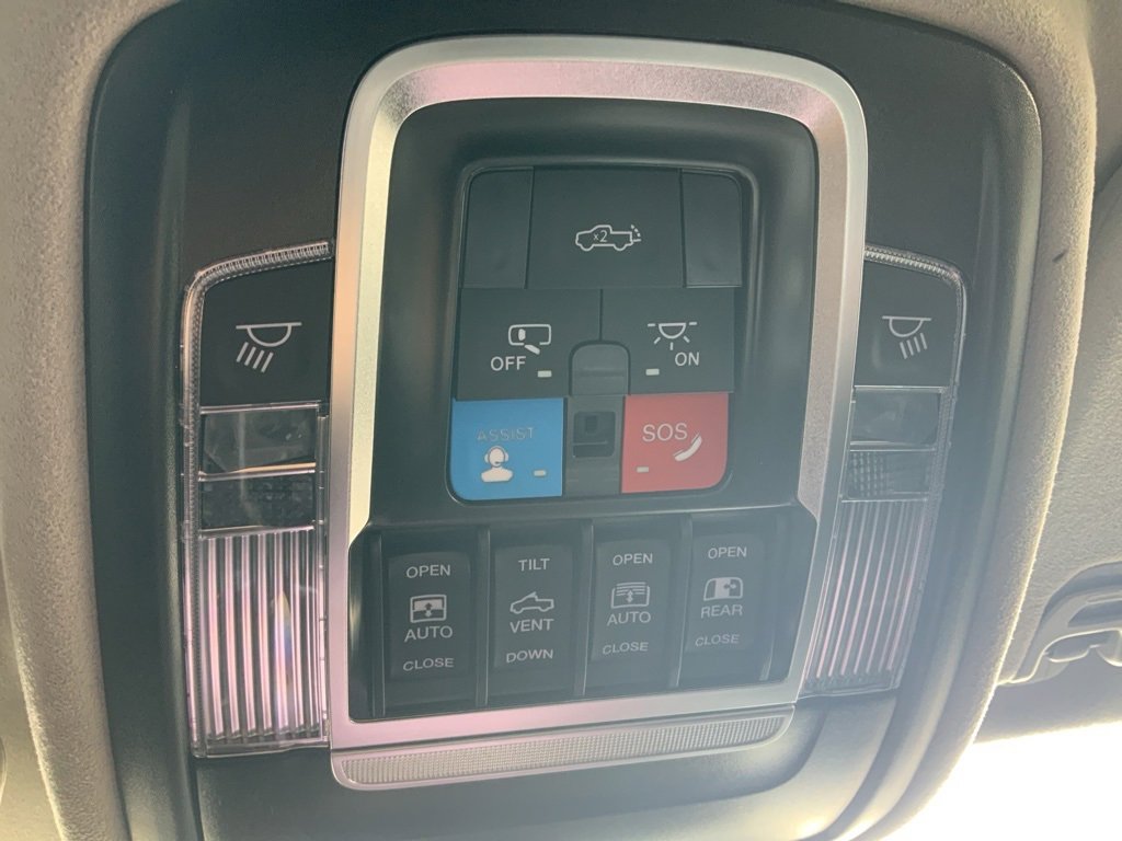 New 2026 RAM 1500 Tungsten w/ Trailer Tow Group image 32