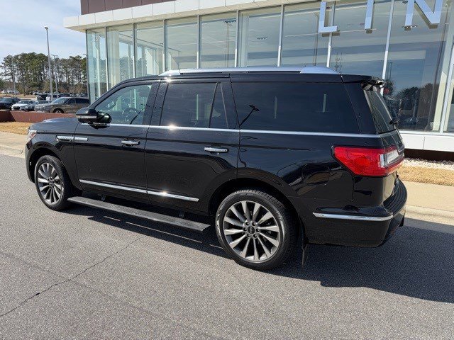 Certified 2019 Lincoln Navigator Select image 5