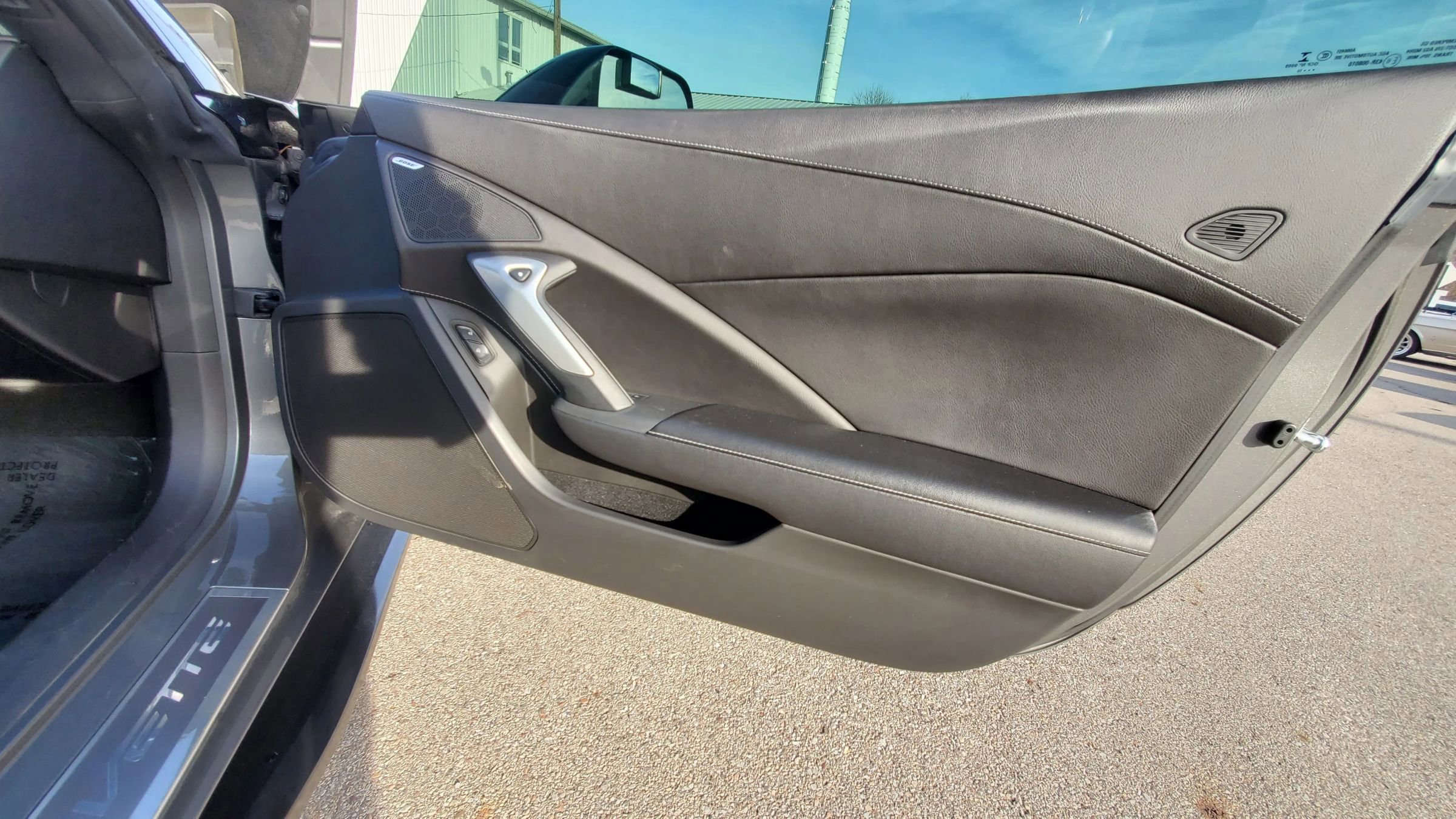 Used 2015 Chevrolet Corvette Stingray Coupe w/ 2LT Preferred Equipment Group image 16