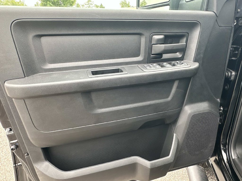 New 2026 RAM 3500 Tradesman AWD/4WD image 16