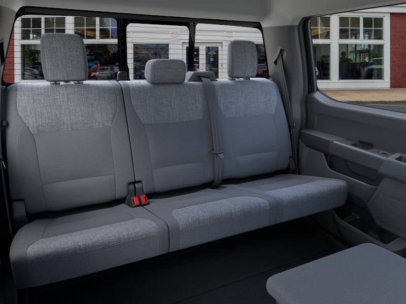 New 2026 Ford F250 XLT w/ FX4 Off-Road Package image 11