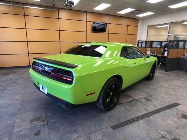 Used 2015 Dodge Challenger R/T w/ Quick Order Package 22B R/T image 7