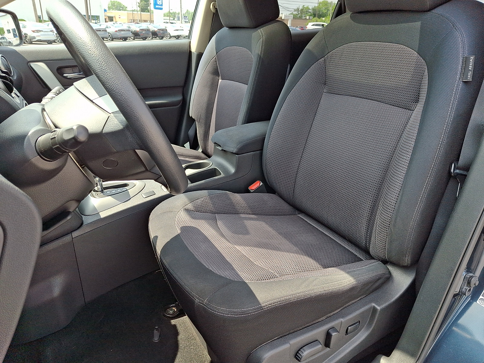 Used 2013 Nissan Rogue SV w/ Premium Pkg AWD/4WD image 13