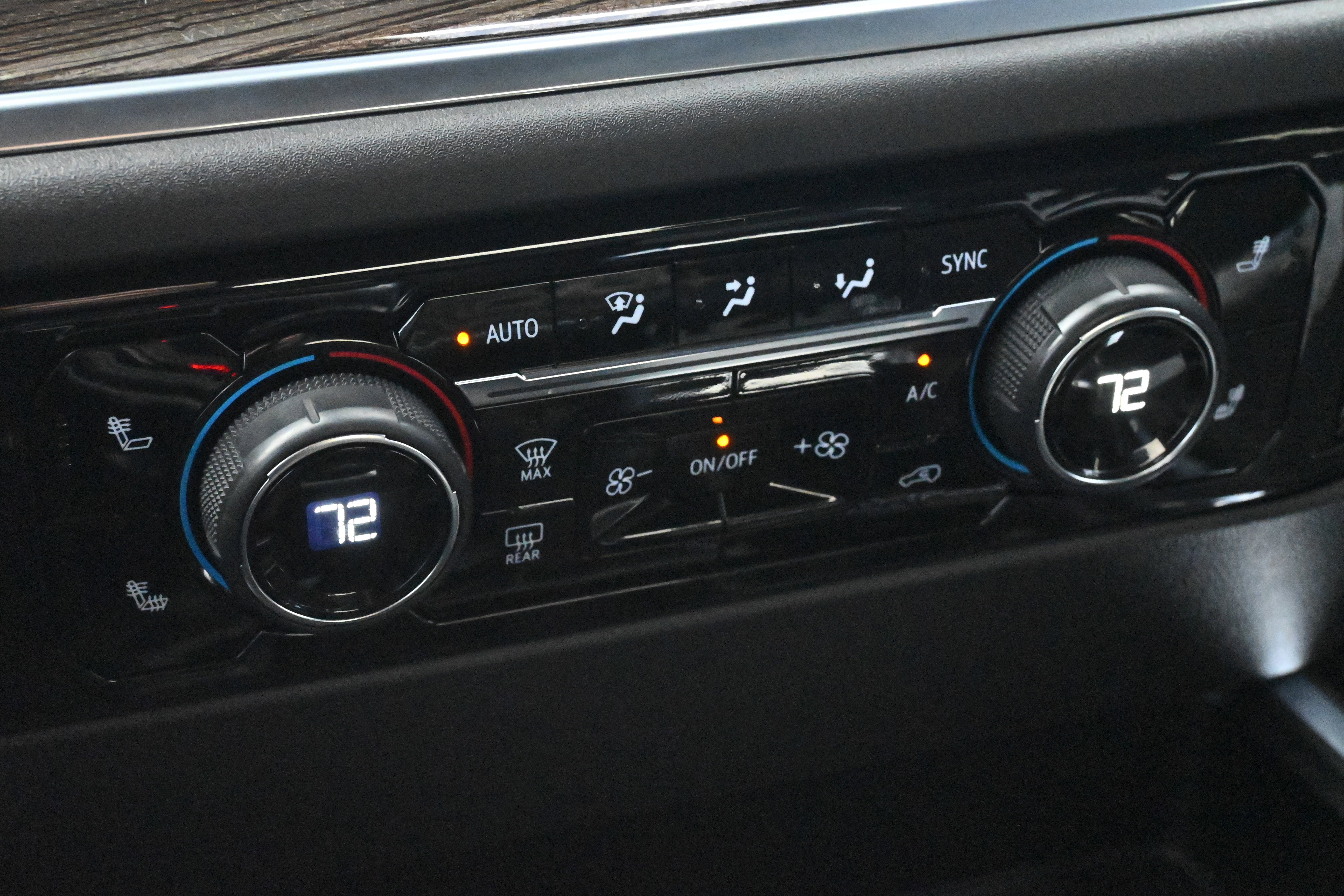 Used 2022 Chevrolet Silverado 1500 LT Trail Boss w/ Protection Package image 21