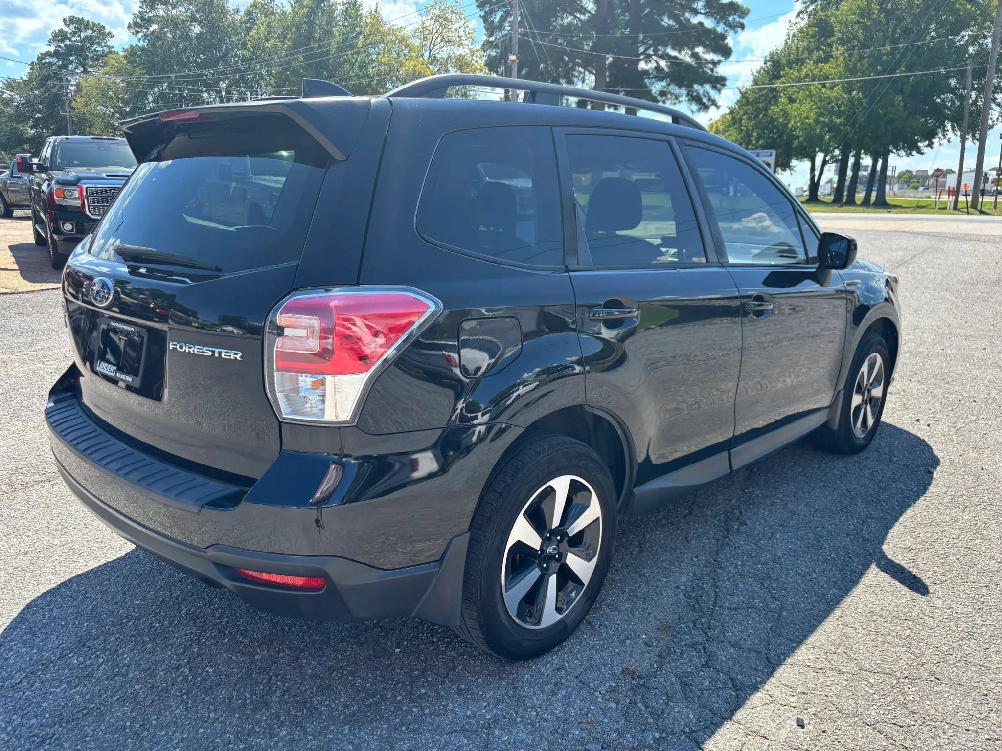 Used 2018 Subaru Forester 2.5i Premium AWD/4WD image 5