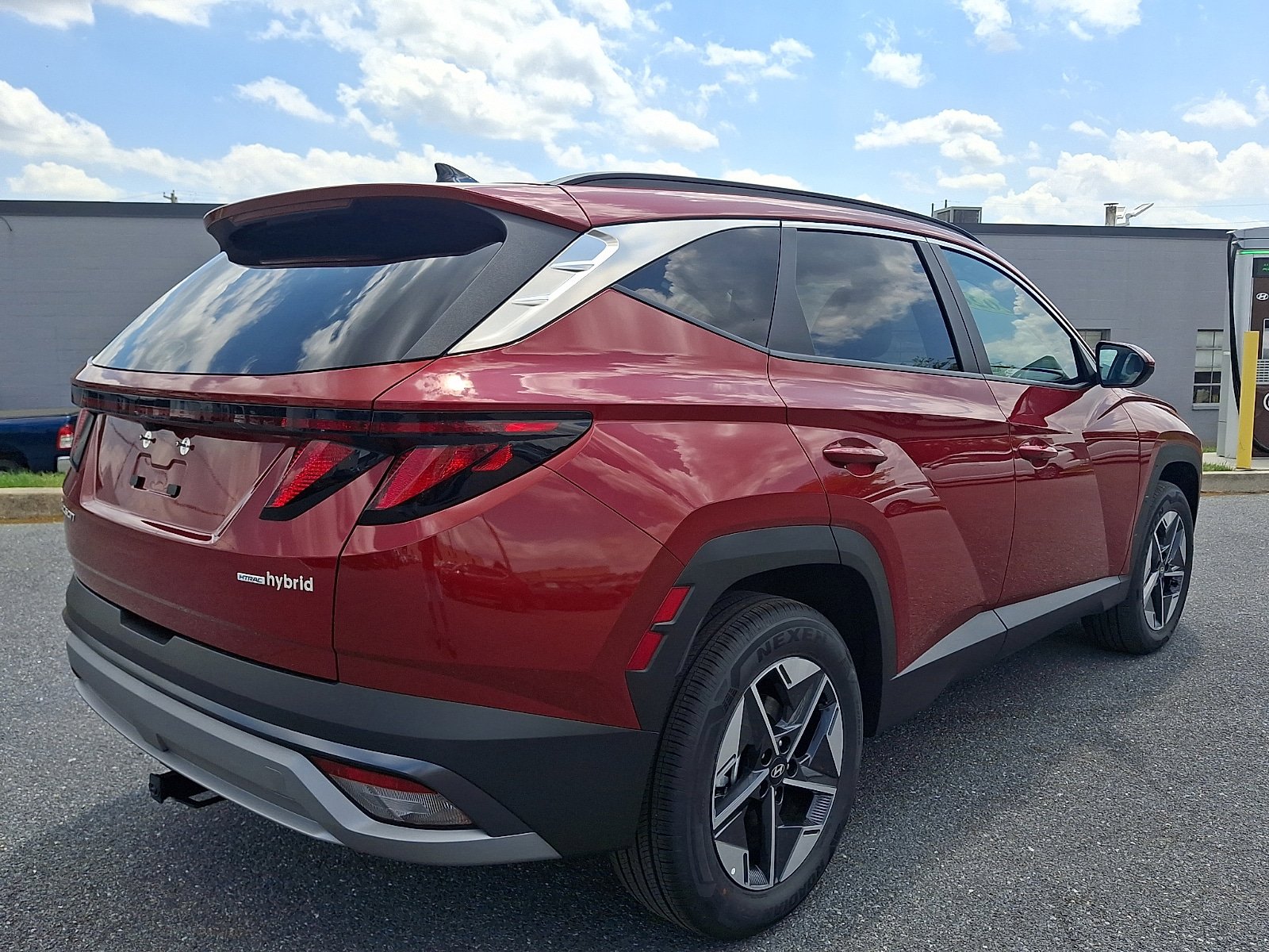 Certified 2026 Hyundai Tucson SEL w/ Tow & Go Package AWD/4WD image 5