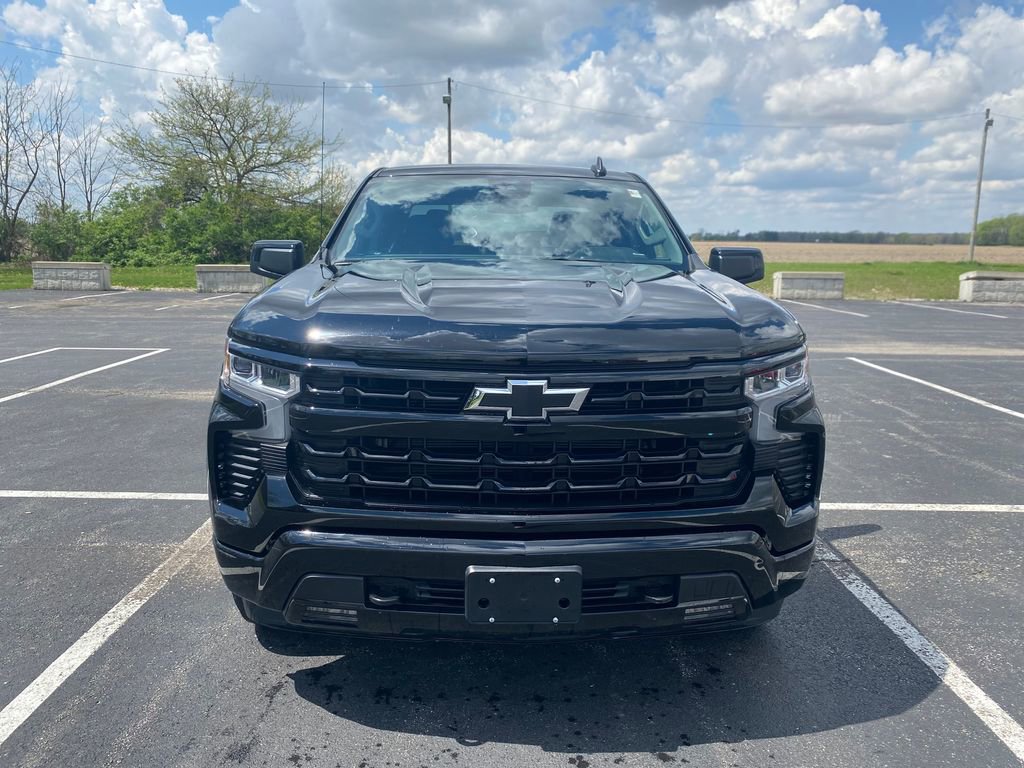 Used 2026 Chevrolet Silverado 1500 RST AWD/4WD image 2