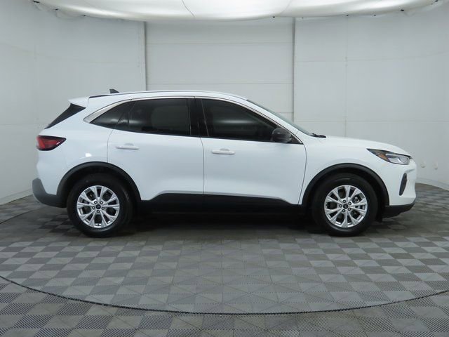 Used 2023 Ford Escape Active image 4