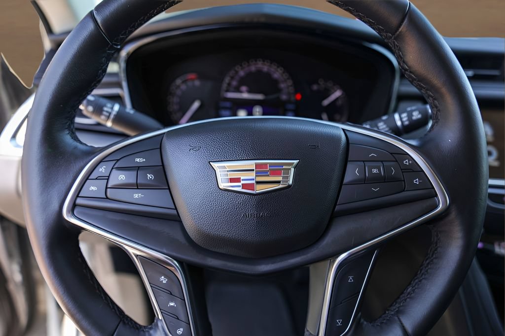 Used 2019 Cadillac XT5 Luxury FWD image 9