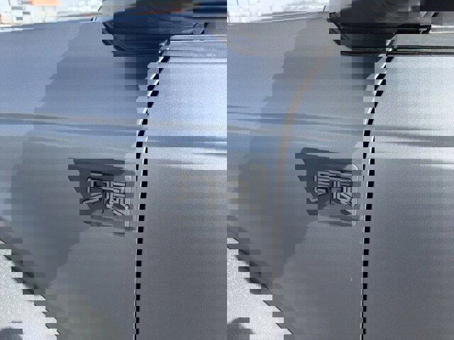 New 2025 Ford Bronco Badlands image 19