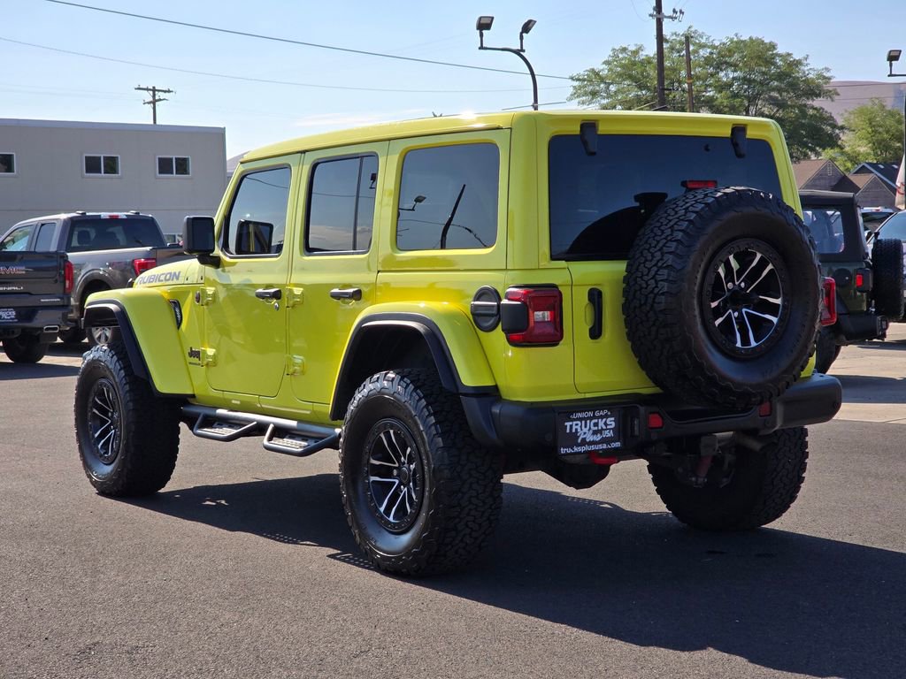 Used 2024 Jeep Wrangler Unlimited Rubicon image 3