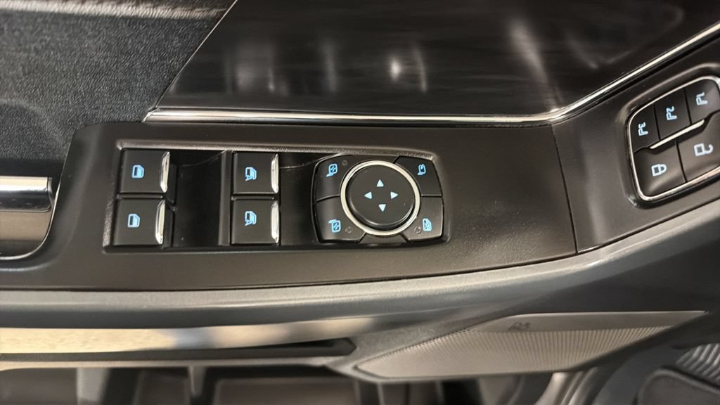 Used 2024 Ford F150 Lariat AWD/4WD image 15