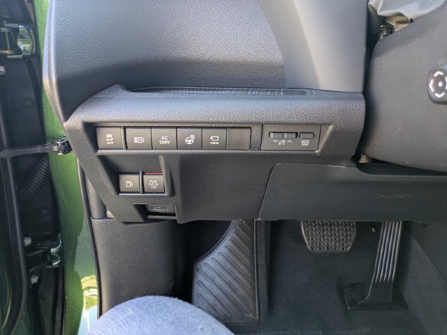 New 2026 Toyota Sienna Platinum AWD/4WD image 20